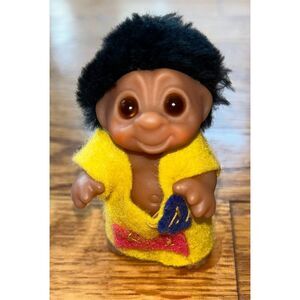Vintage Dam troll doll 3" Tall Felt clothes